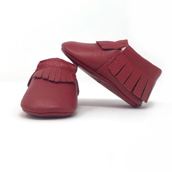 Milo Leather Moccasins Crimson Red  ميلو -حذاء أطفال مصنوع من الجلد الطبيعي أحمر