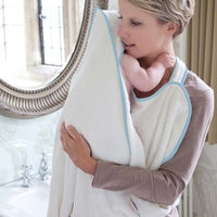 Cuddledry - Handsfree Baby Bath Towels - White  منشفة الحمام الأصلية من ماركة كادل دراي