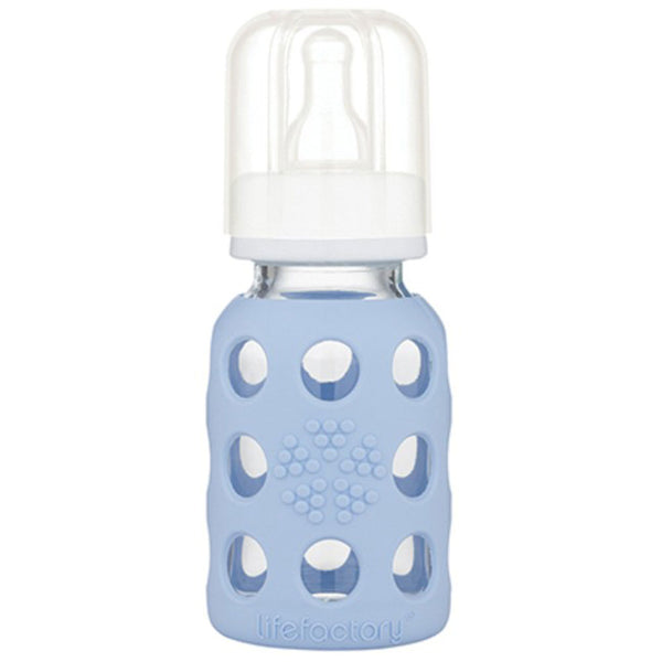 Lifefactory - 4oz Glass Baby Bottle with Nipple - Blanket   رضّاعة أطفال زجاجية 4 أوقية مع حلمة من لايف فاكتوري- أزرق فاتح